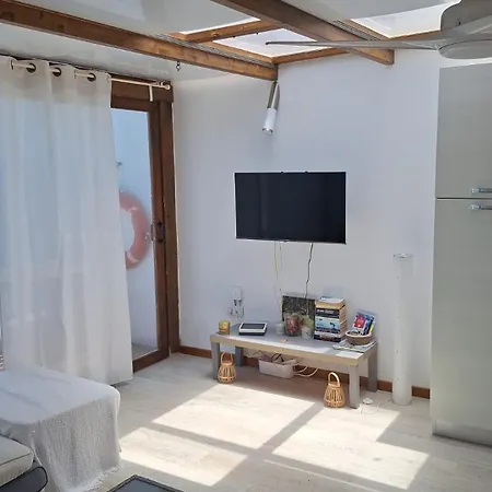 Apartmán Eros Oceanview Attic